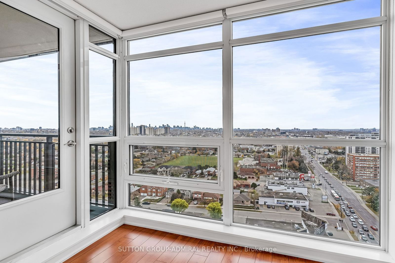 830 Lawrence Ave W, unit 2108 for sale