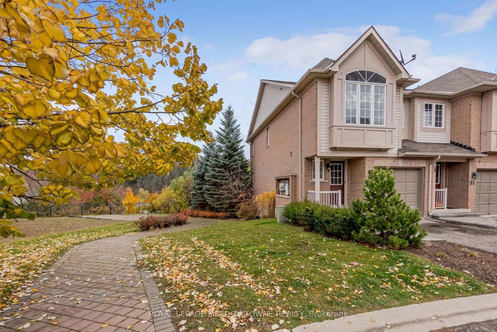 Banks of the Credit River Townhomes, Halton Hills, Toronto