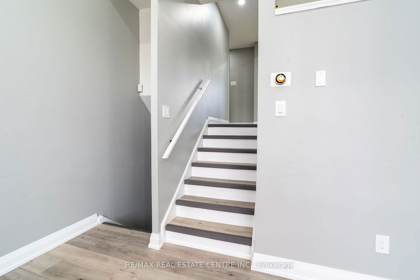 Darras Court Townhomes, Brampton, Toronto