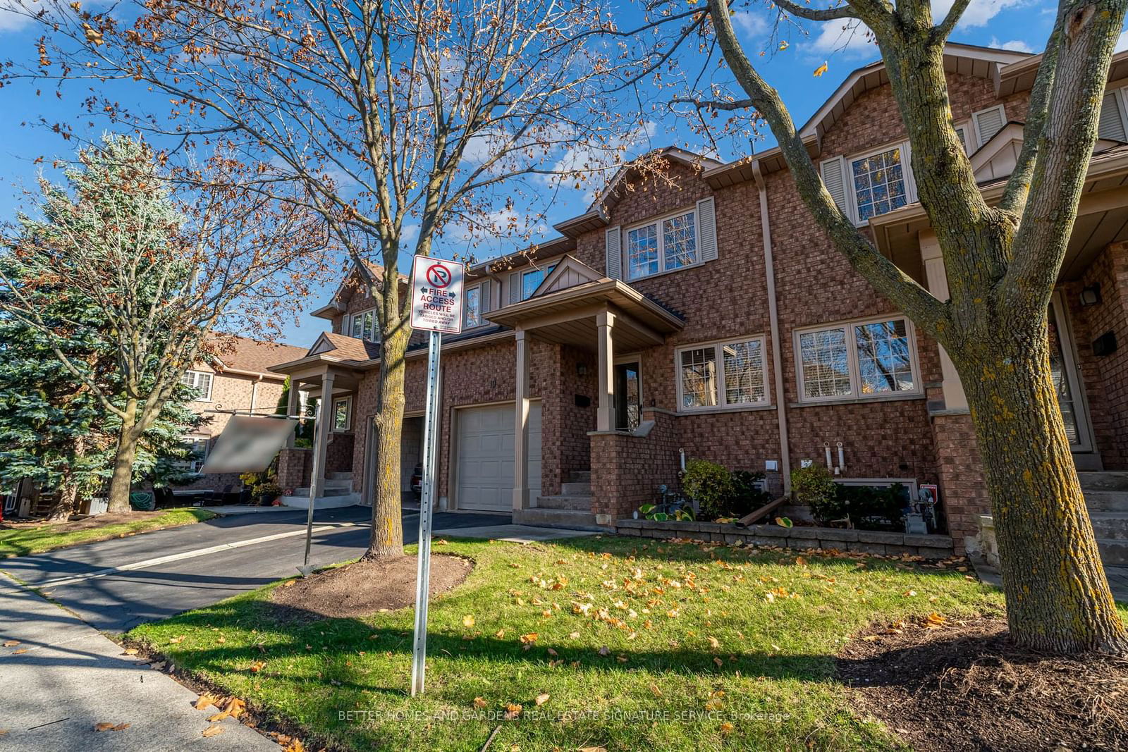 Governor's Grove Townhomes, Burlington, Toronto