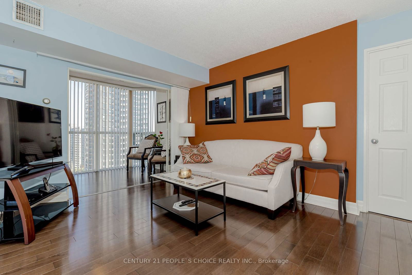 285 Enfield Pl, unit 1710 for sale