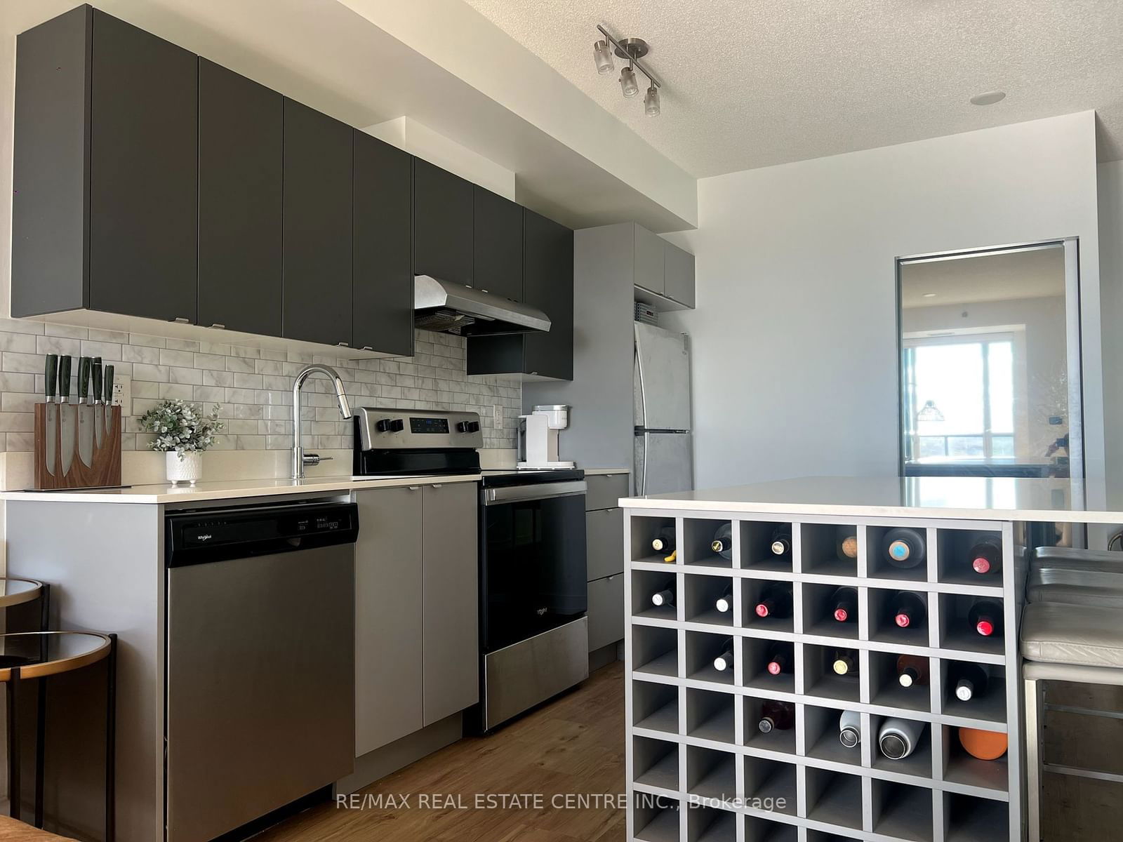 3210 Dakota Common, unit A703 for rent