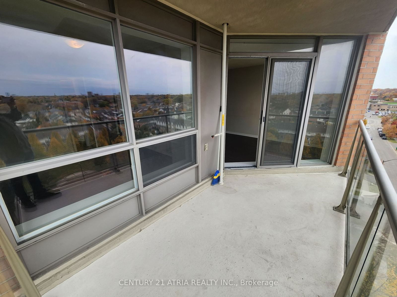 1150 Parkwest Pl E, unit 1007 for rent