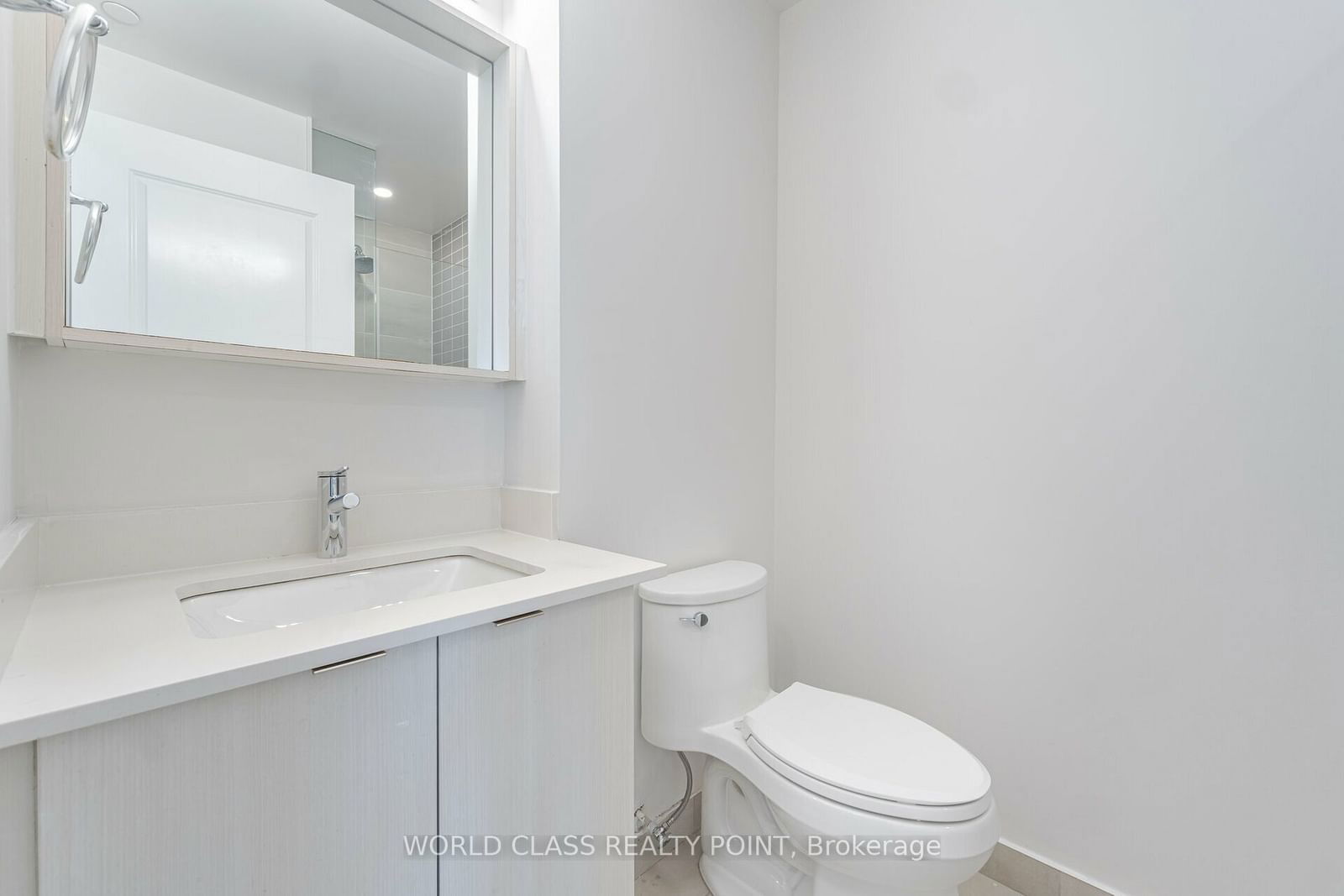 4655 Metcalfe Ave E, unit 102B for sale