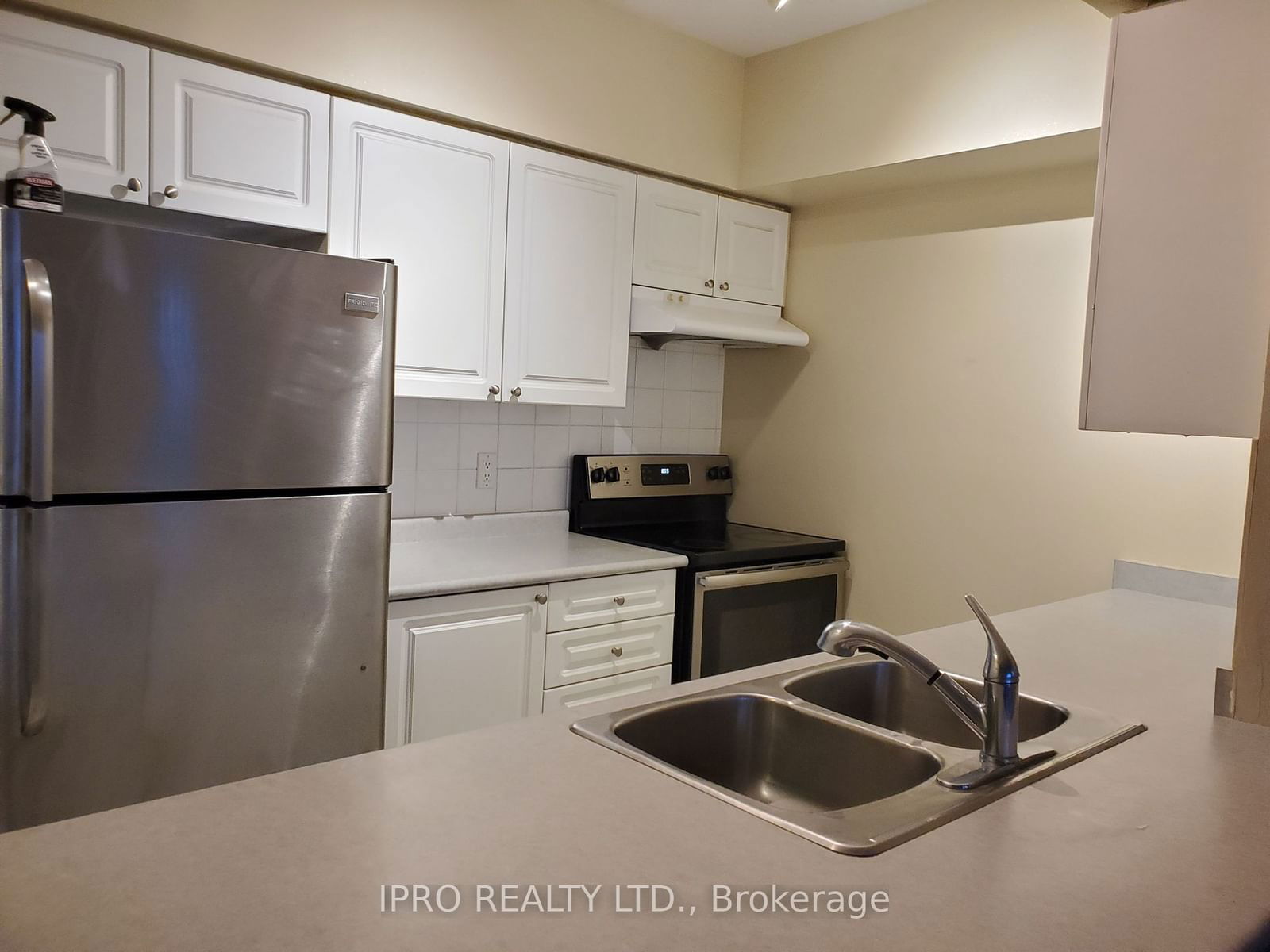 55 Strathaven Dr, unit 1101 for rent