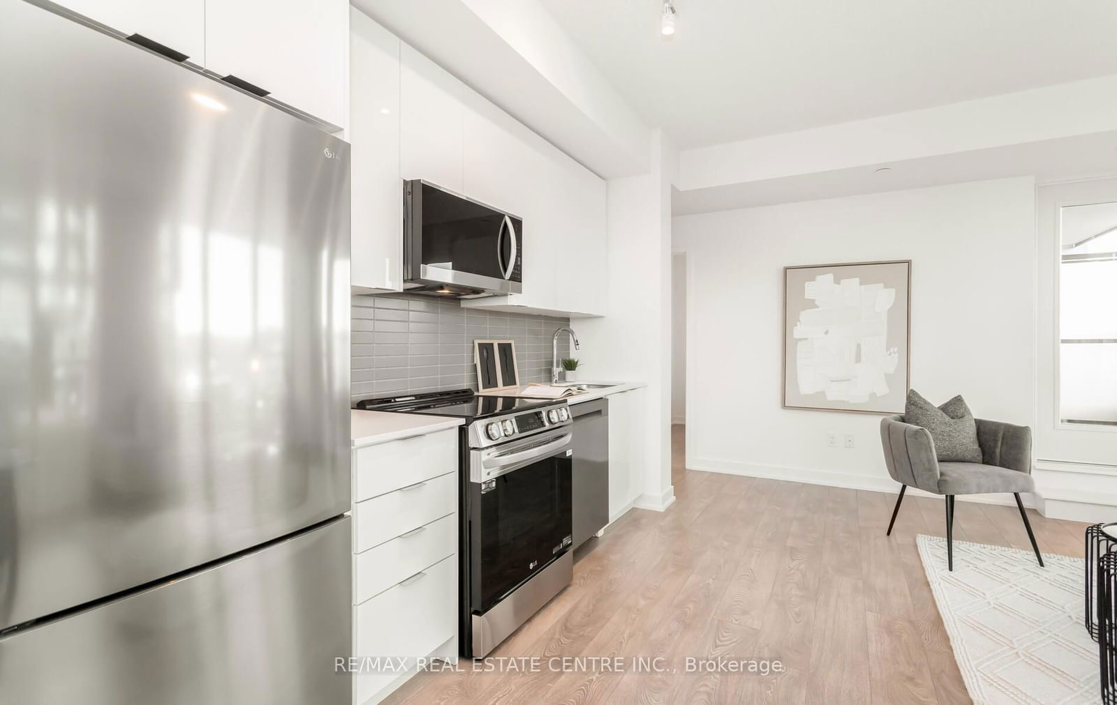 225 Malta Ave, unit 217 for rent