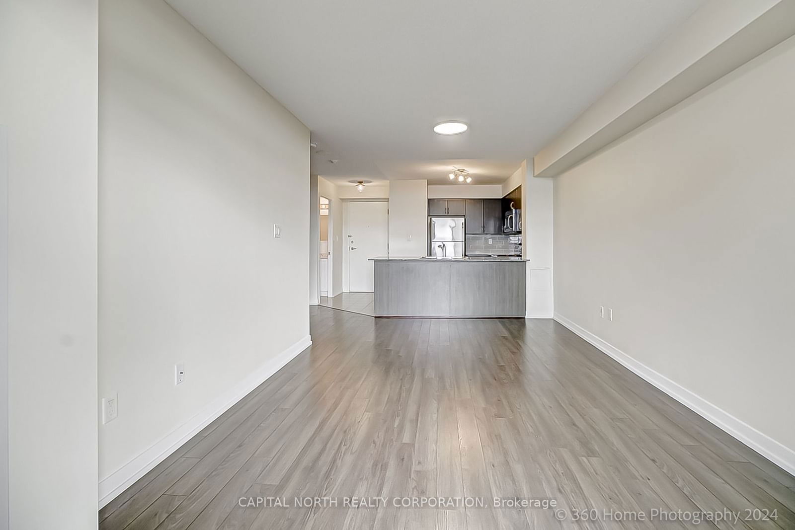 816 Lansdowne Ave, unit 909 for rent