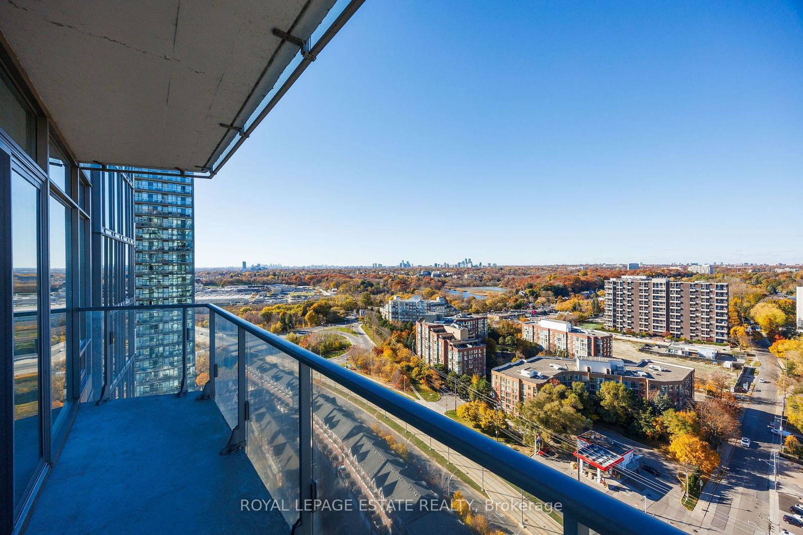 103 The Queensway, unit 2212 for sale