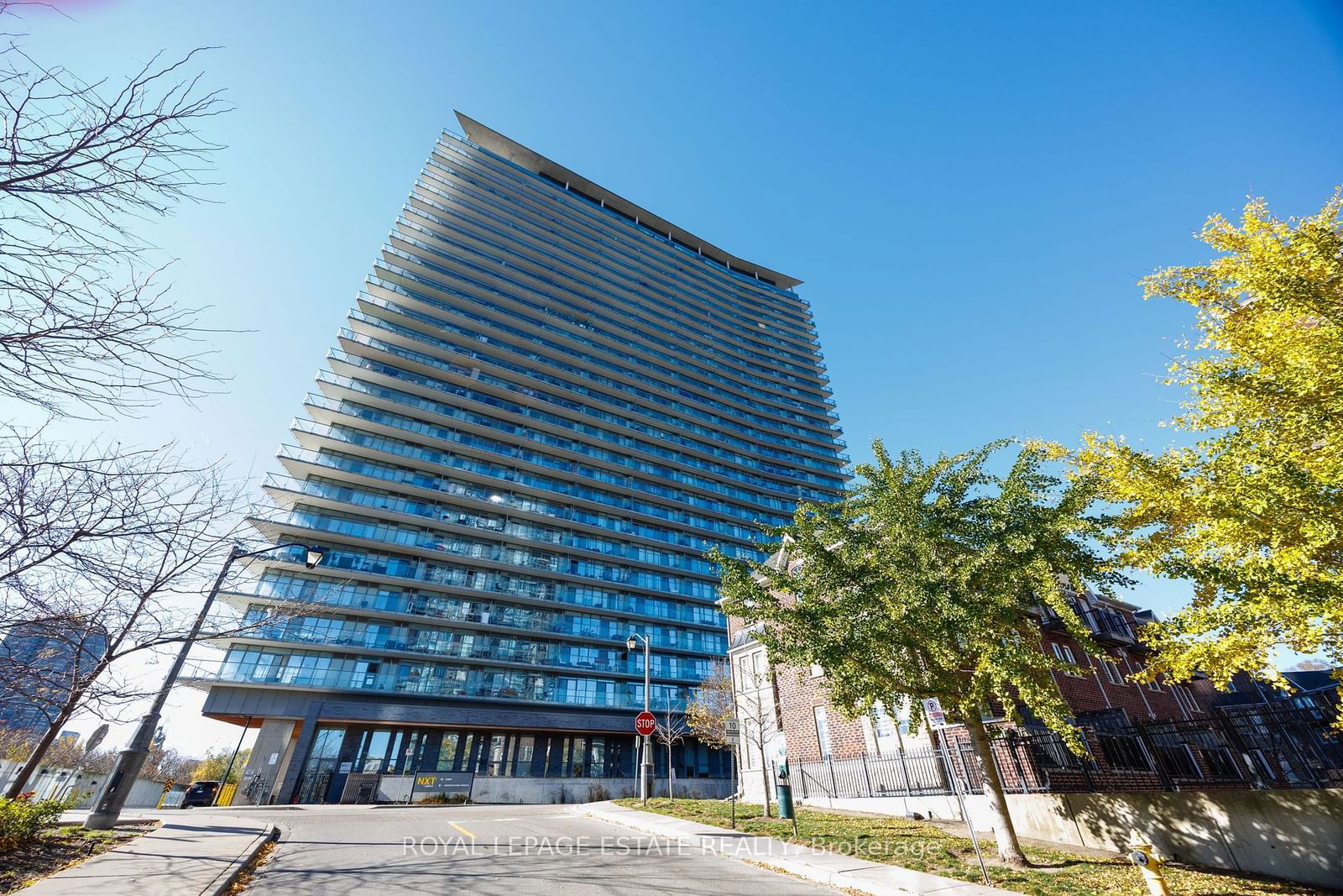 103 The Queensway, unit 2212 for sale