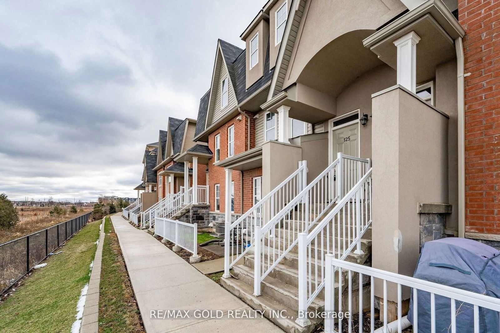 VIVA Townhomes, Milton, Toronto