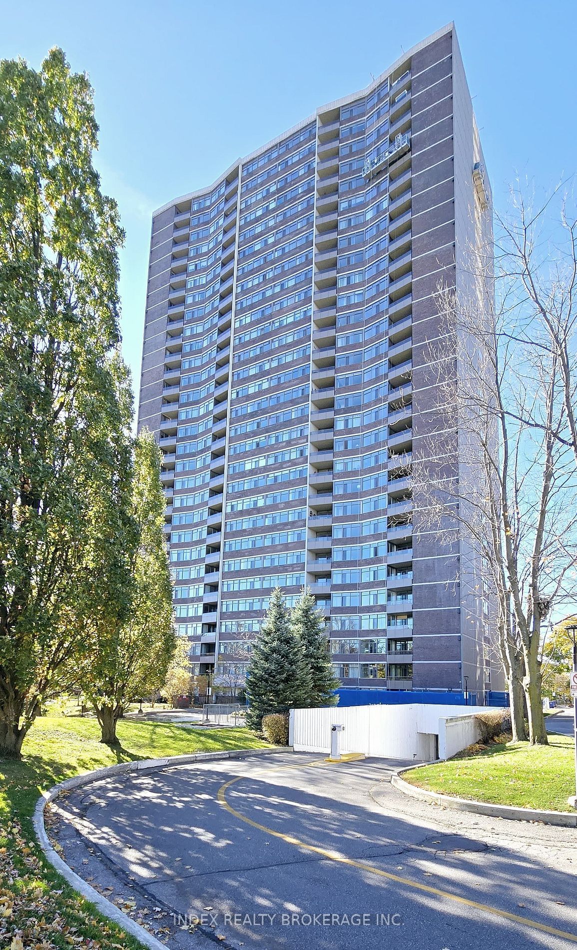 Lynwood Lane Condos, Mississauga, Toronto