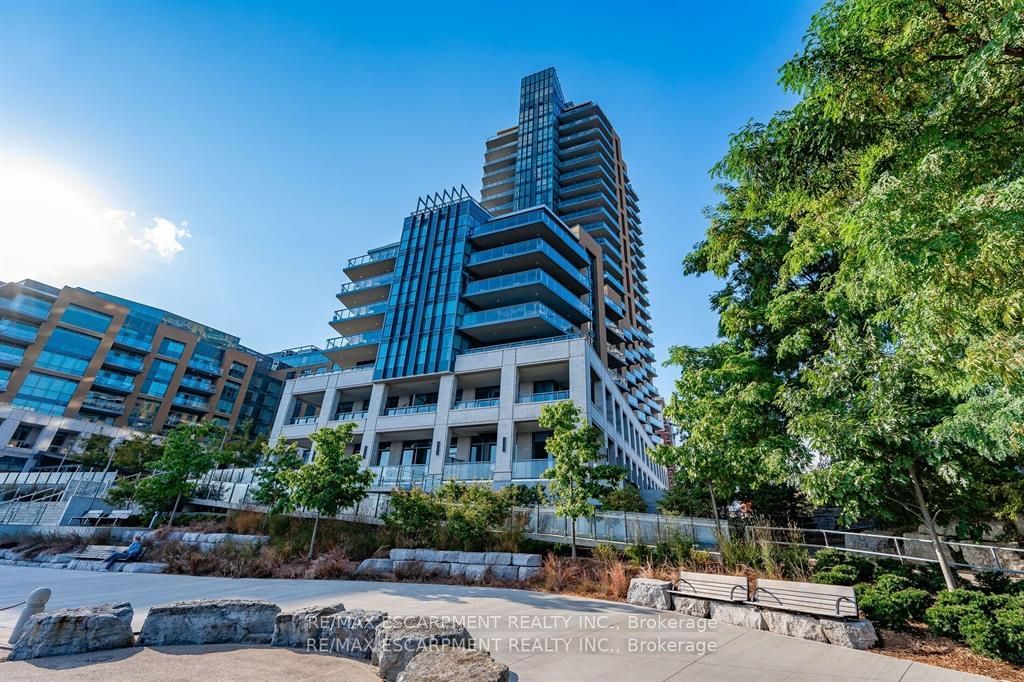 2060 Lakeshore Rd, unit 304 for rent