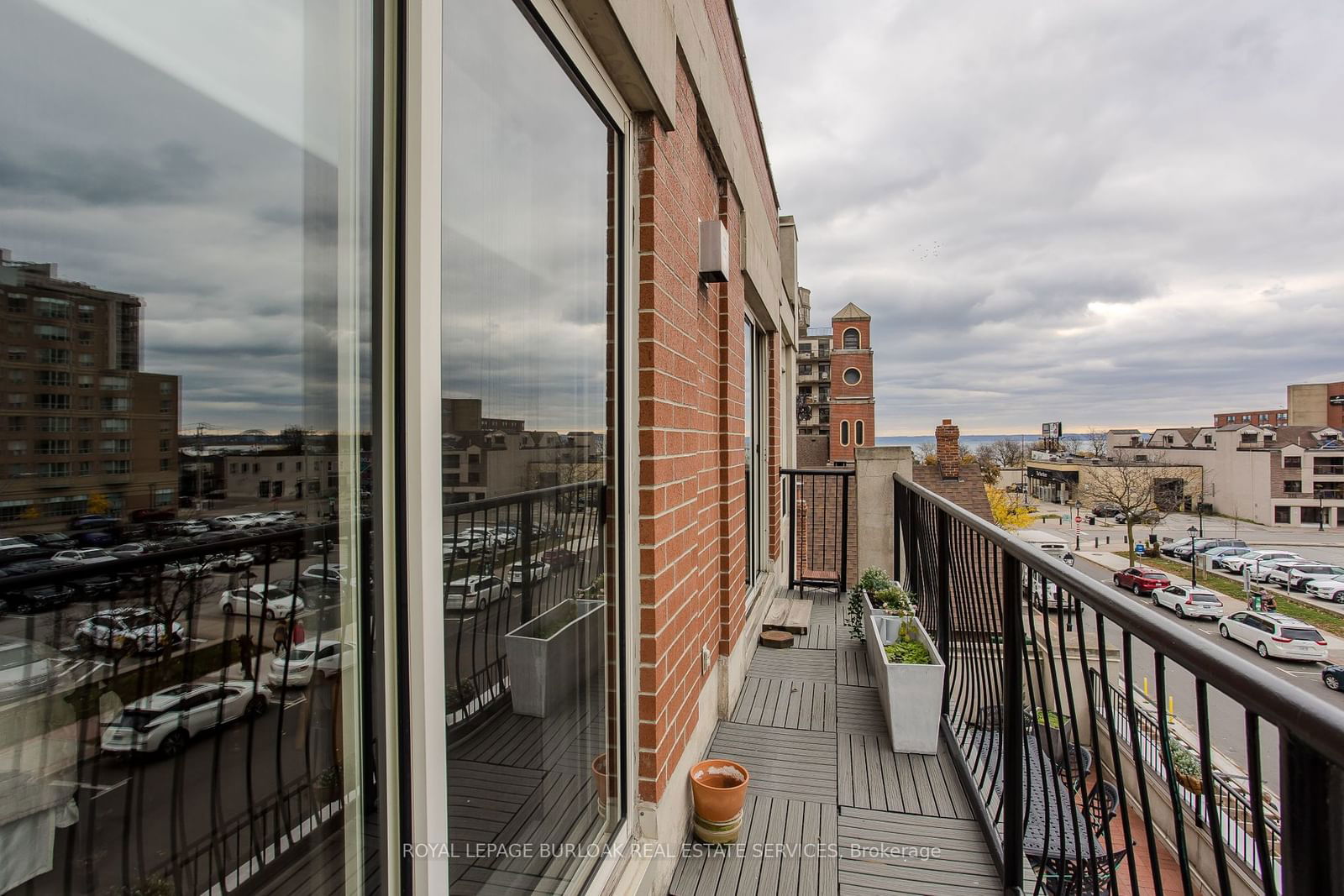 The Residences of Village Square, Burlington, Toronto