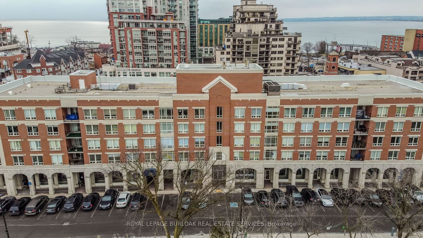 The Residences of Village Square, Burlington, Toronto