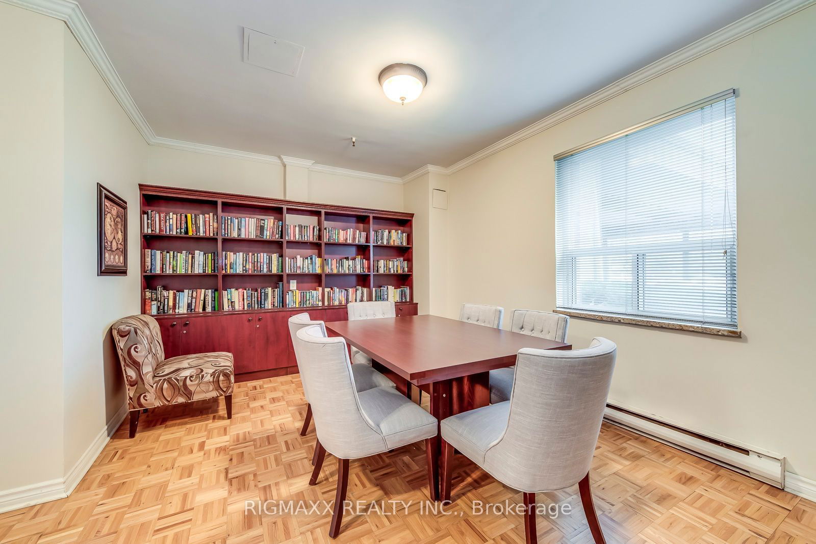 1660 Bloor St E, unit 801 for rent