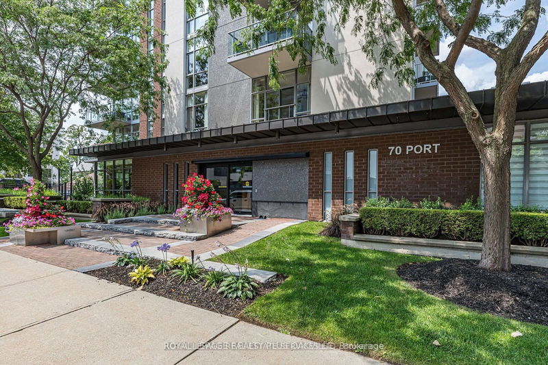 70 Port St E, unit 204 for rent