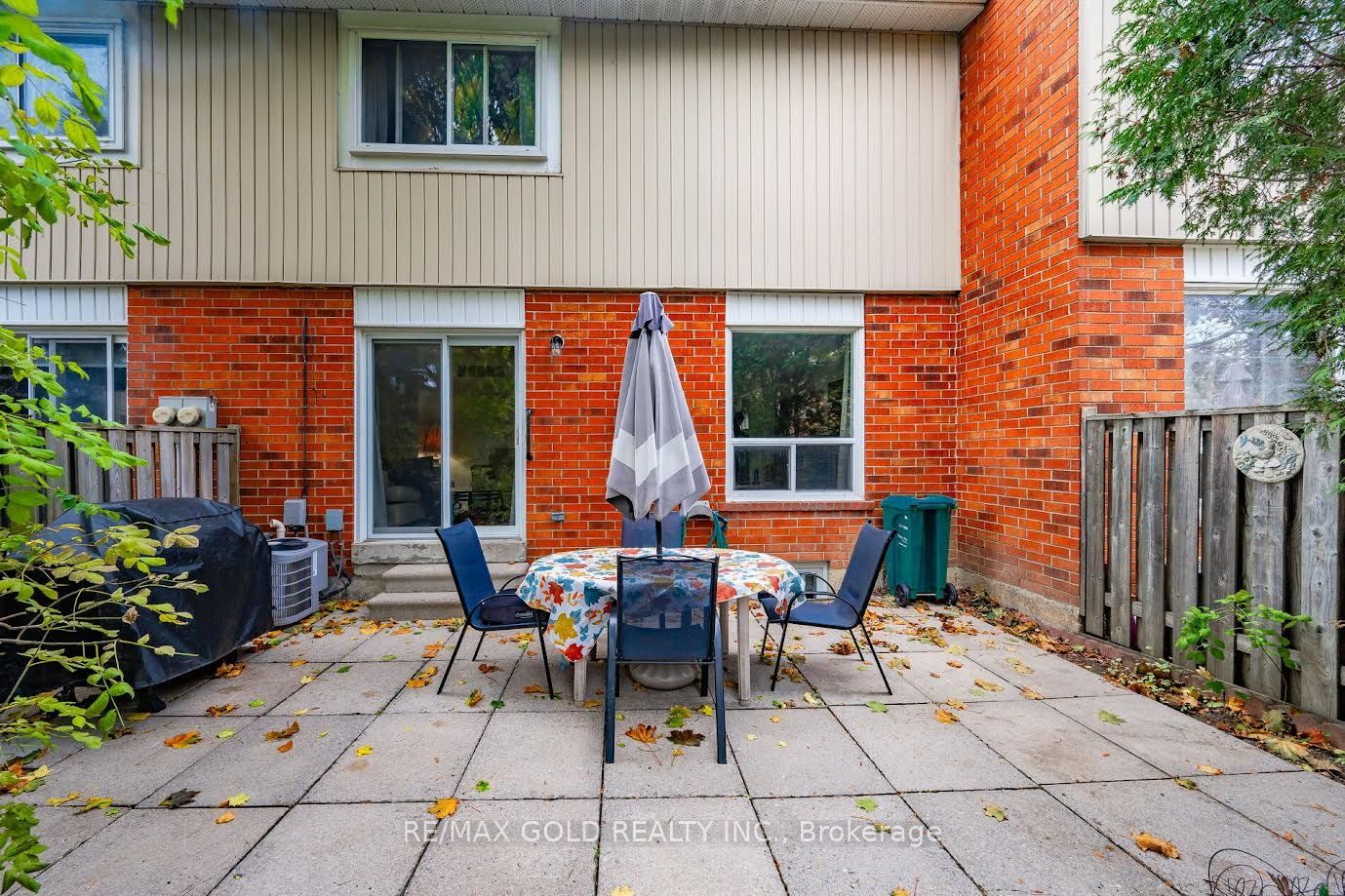 345 Meadows Townhomes, Mississauga, Toronto