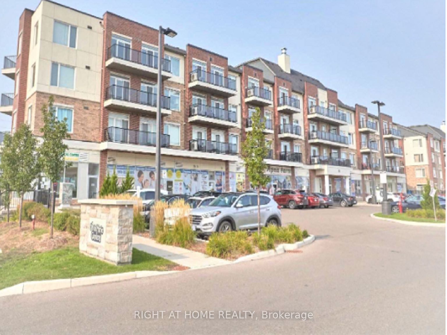 50 Sky Harbour Dr, unit 309 for rent