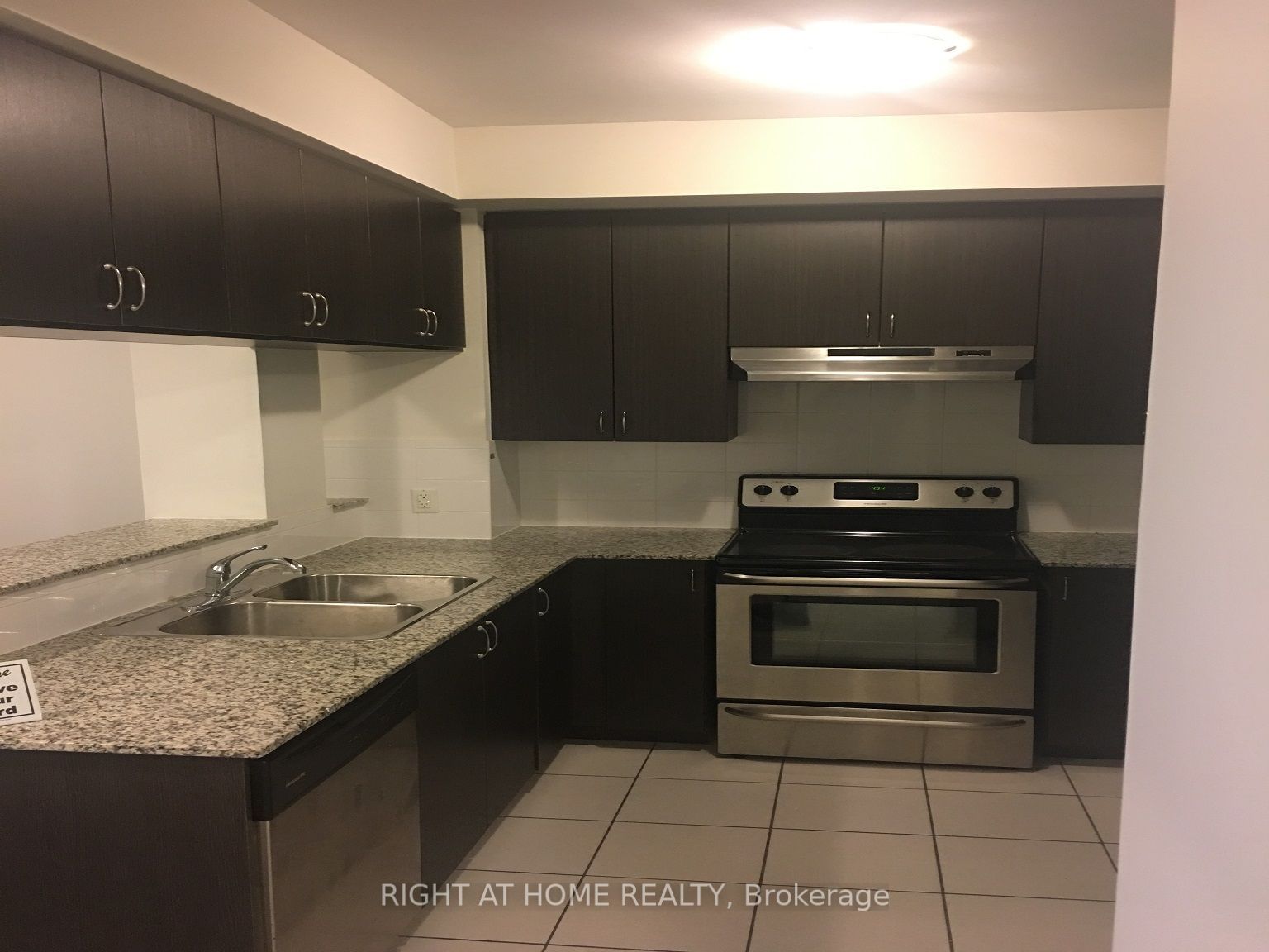 50 Sky Harbour Dr, unit 309 for rent