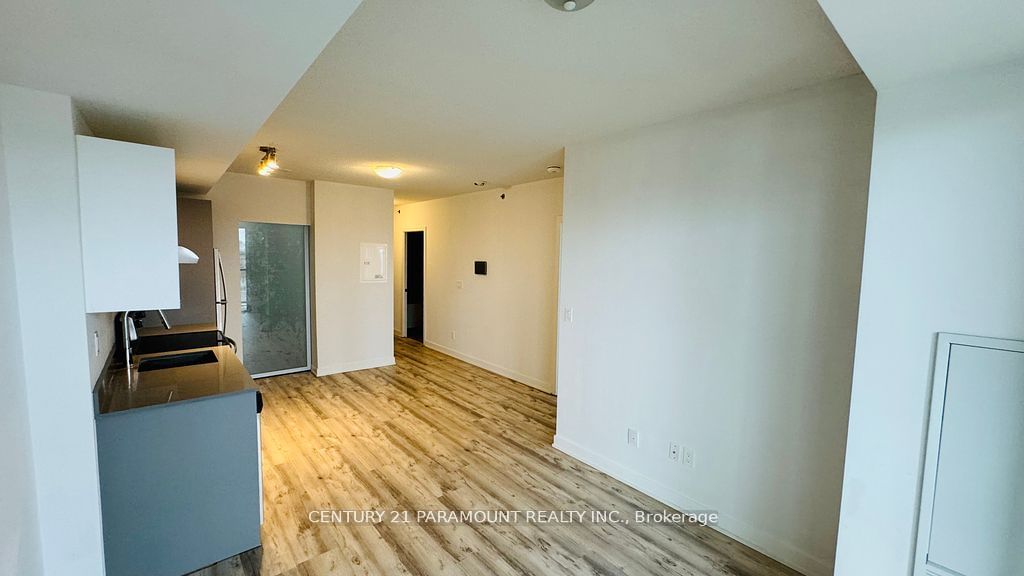 3200 Dakota Common, unit B208 for rent