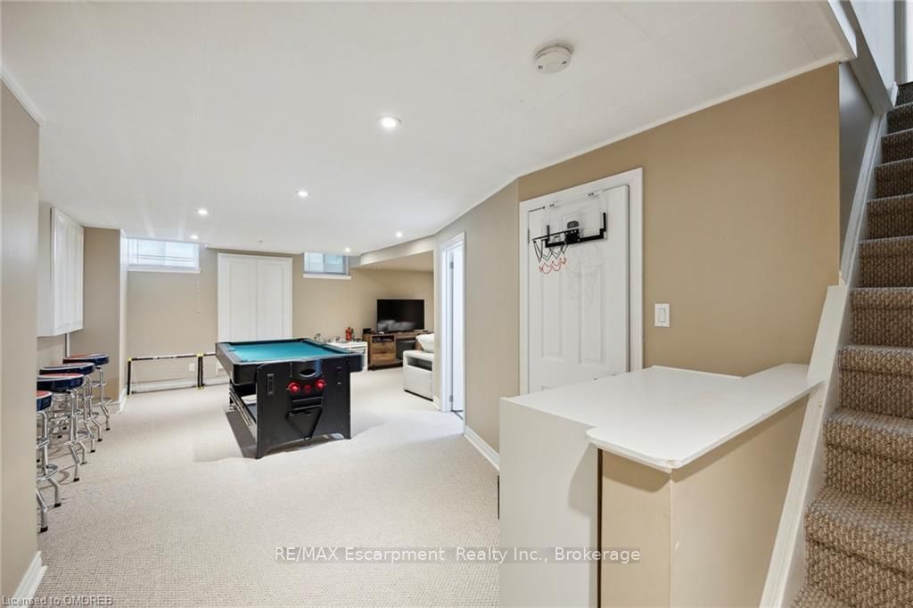 300 RAVINEVIEW Way, unit 44 for sale