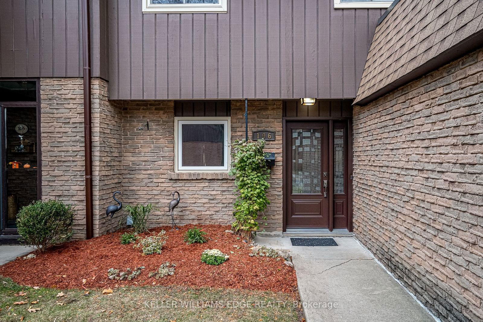 2301 Cavendish Drive Townhomes, Burlington, Toronto