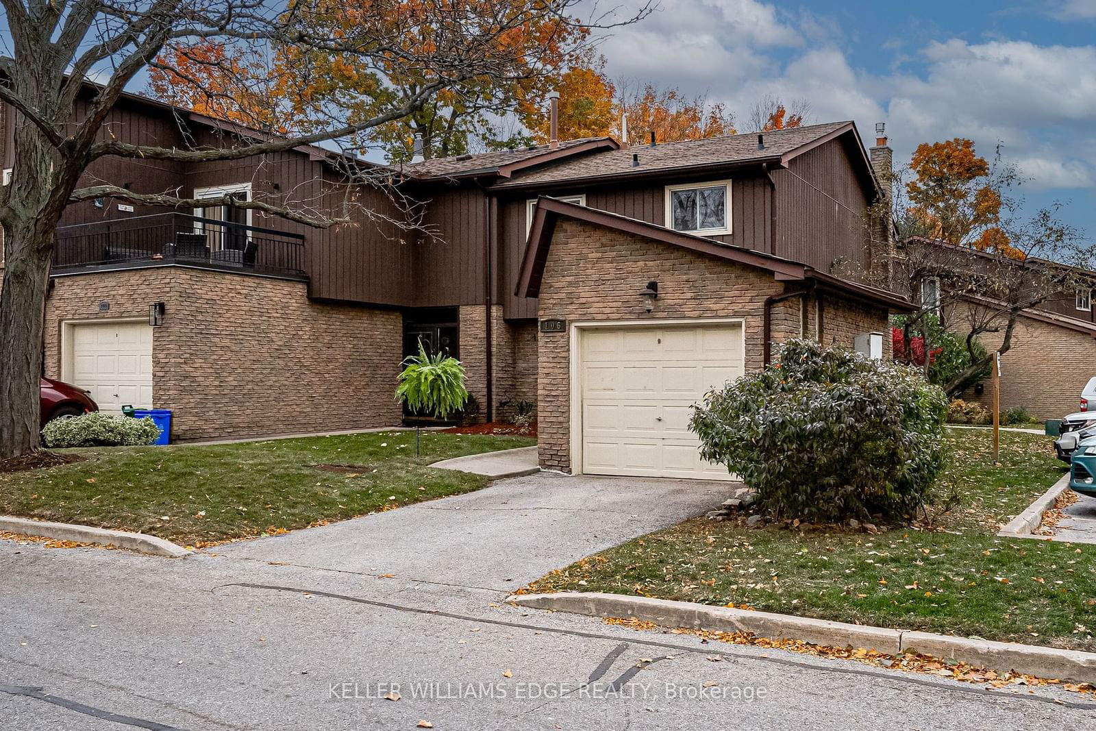 2301 Cavendish Drive Townhomes, Burlington, Toronto