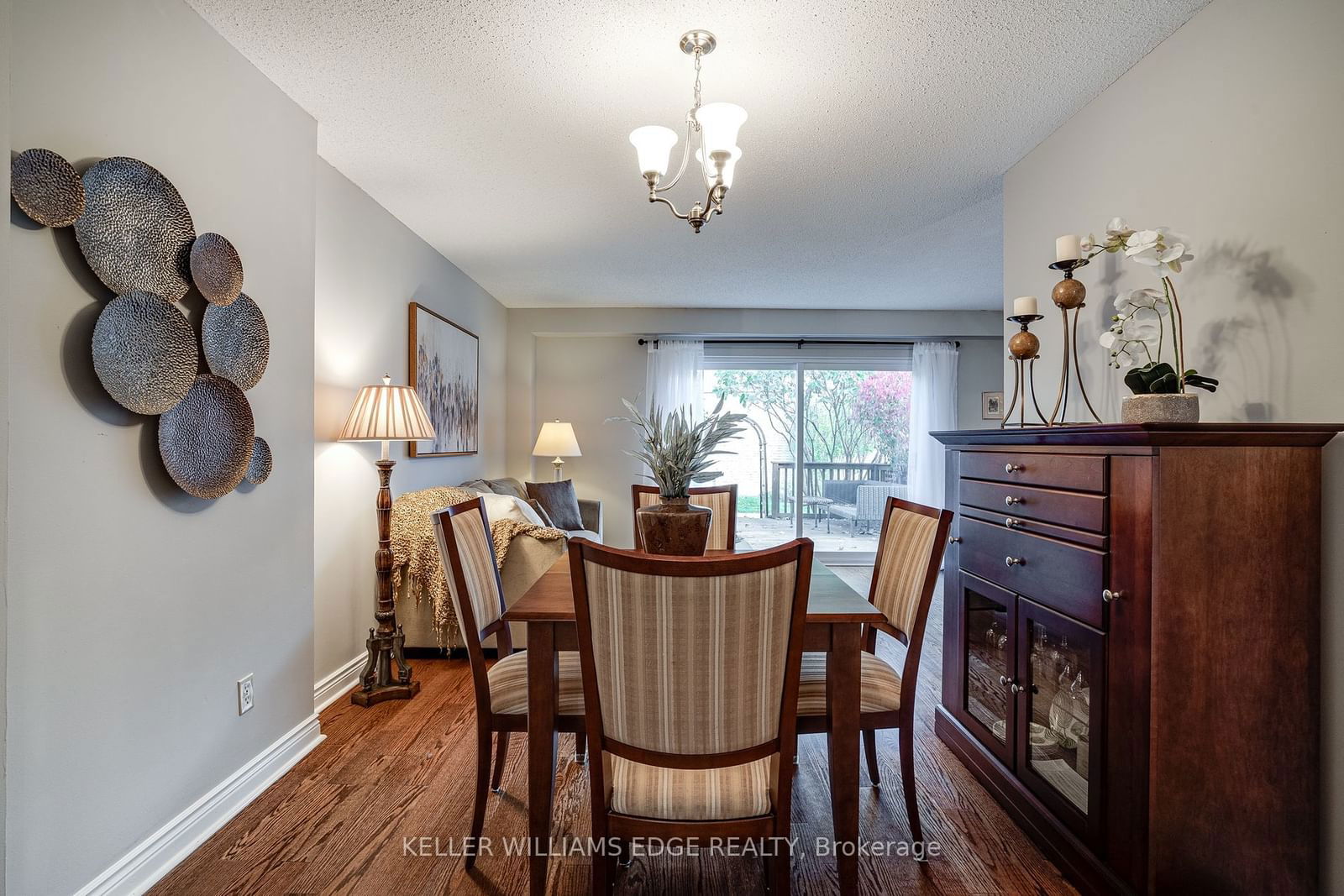 2301 Cavendish Drive Townhomes, Burlington, Toronto