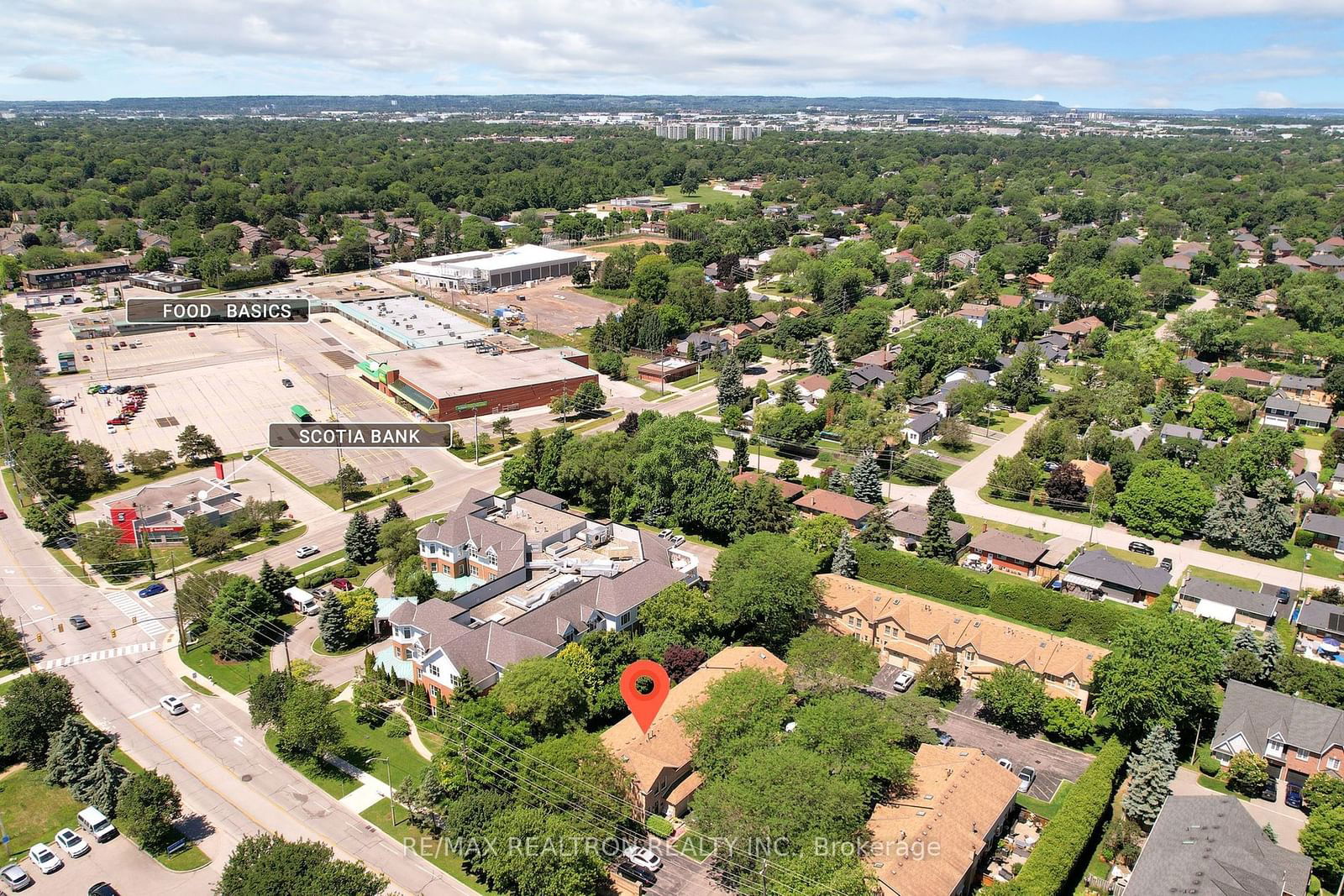 Lakeshore Mews Townhomes, Burlington, Toronto