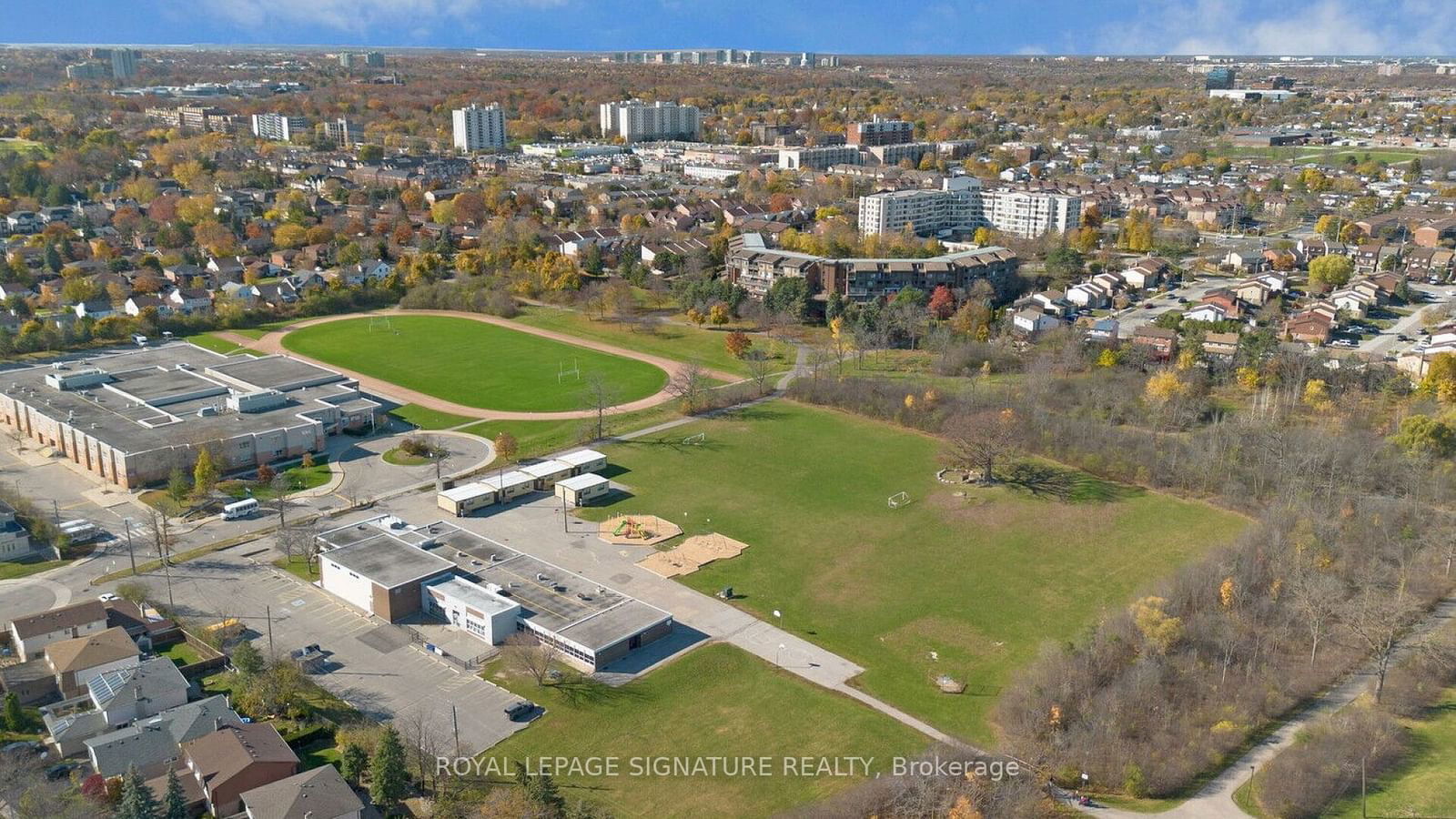 Lansdowne Condos, Mississauga, Toronto