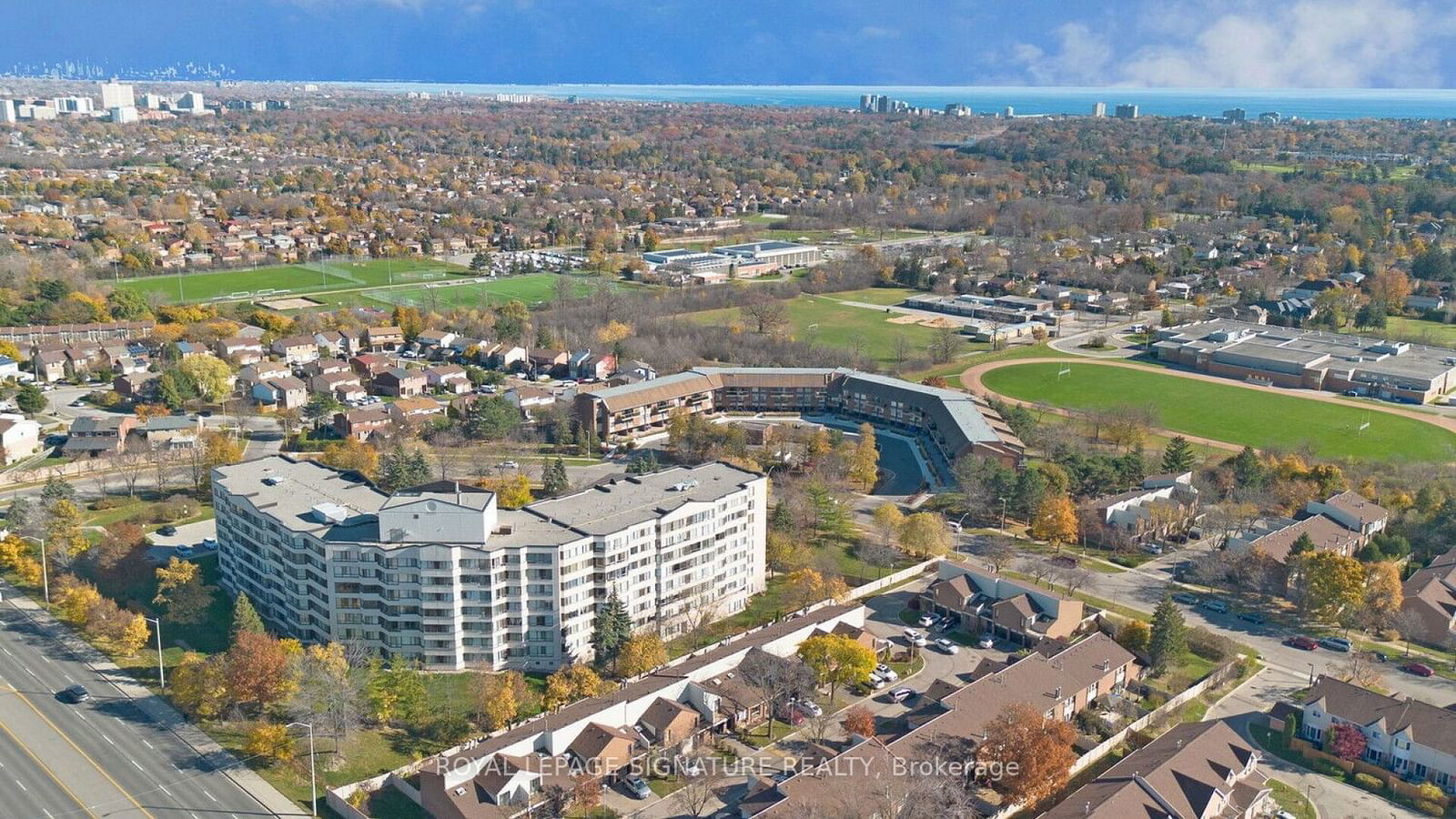 Lansdowne Condos, Mississauga, Toronto