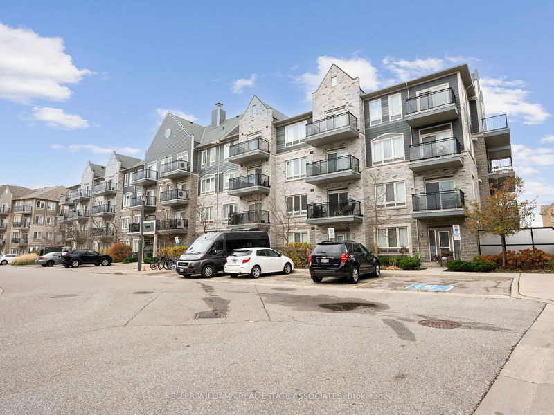 3075 Thomas St, unit 304 for sale