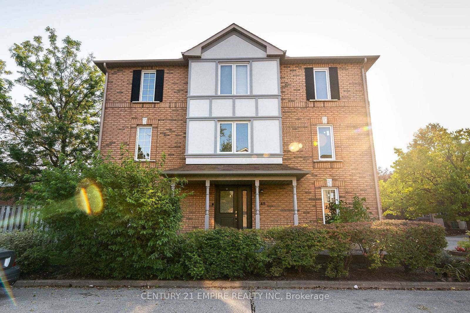 2 Clay Brick Court Townhomes, Brampton, Toronto