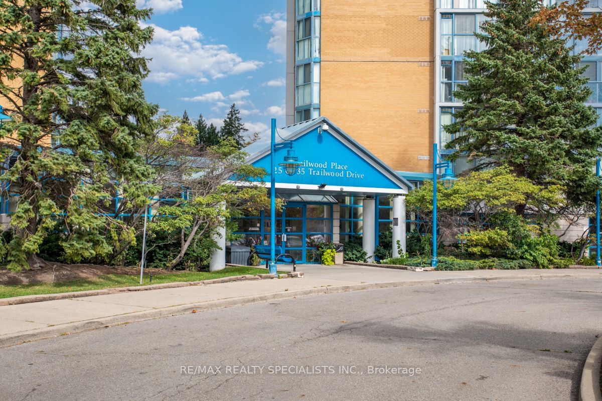 25 Trailwood Dr, unit 1002 for rent