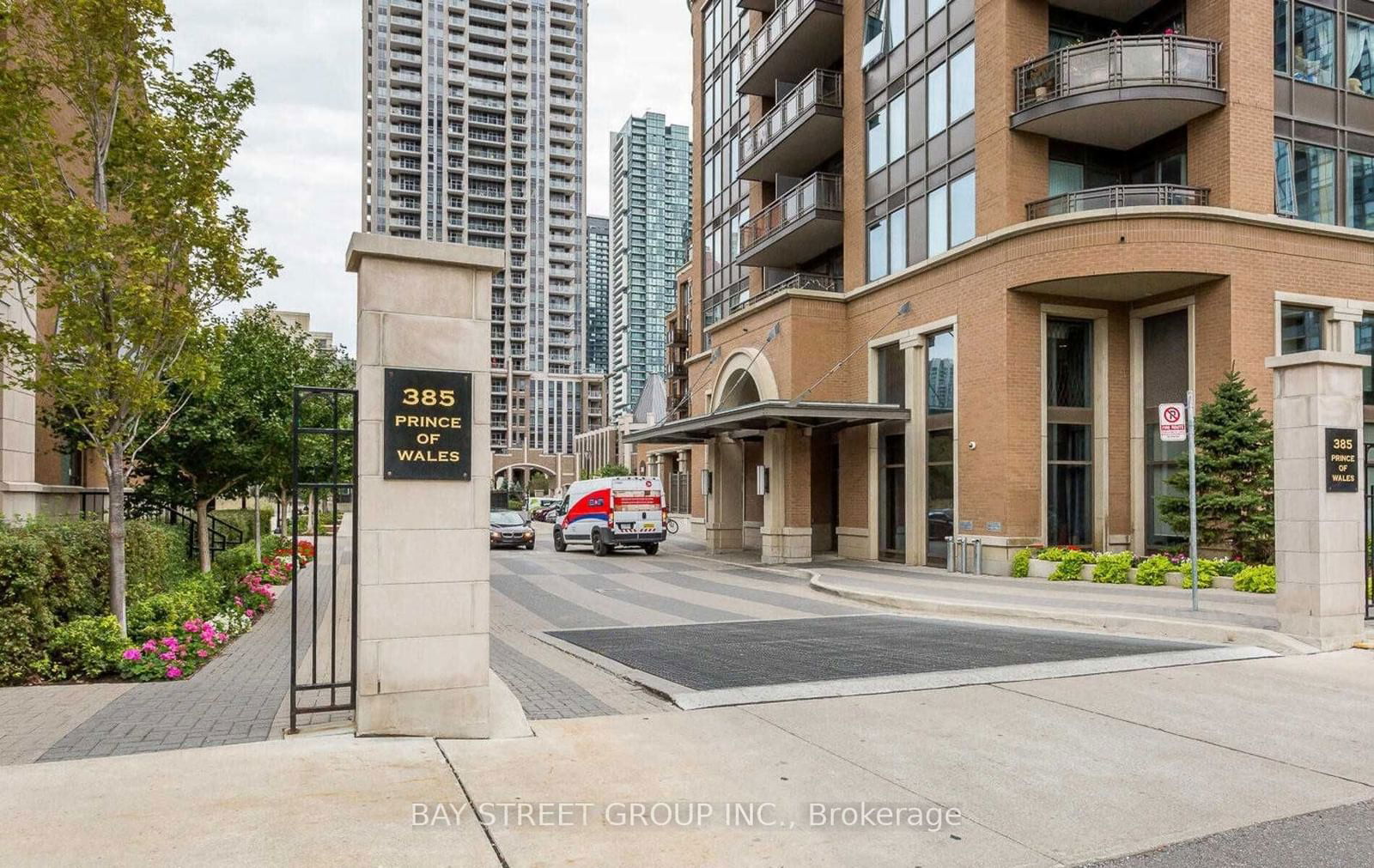 385 Prince Of Wales Dr, unit 901 for rent