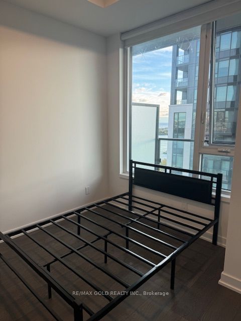 1926 Lake Shore Blvd W, unit 3212 for rent