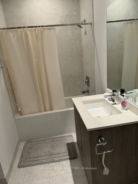 1926 Lake Shore Blvd W, unit 3212 for rent