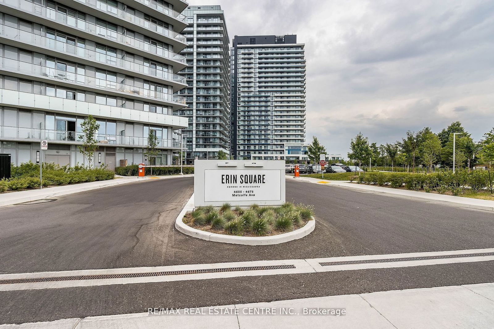 4675 Metcalfe Ave, unit 209 for sale