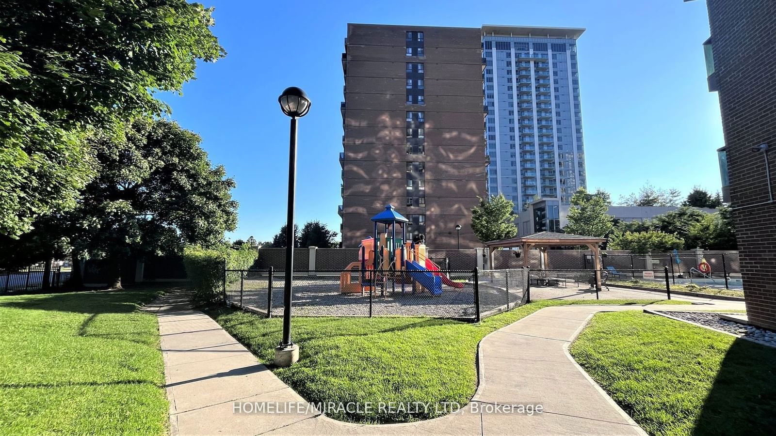 4 Lisa St, unit 1107 for rent