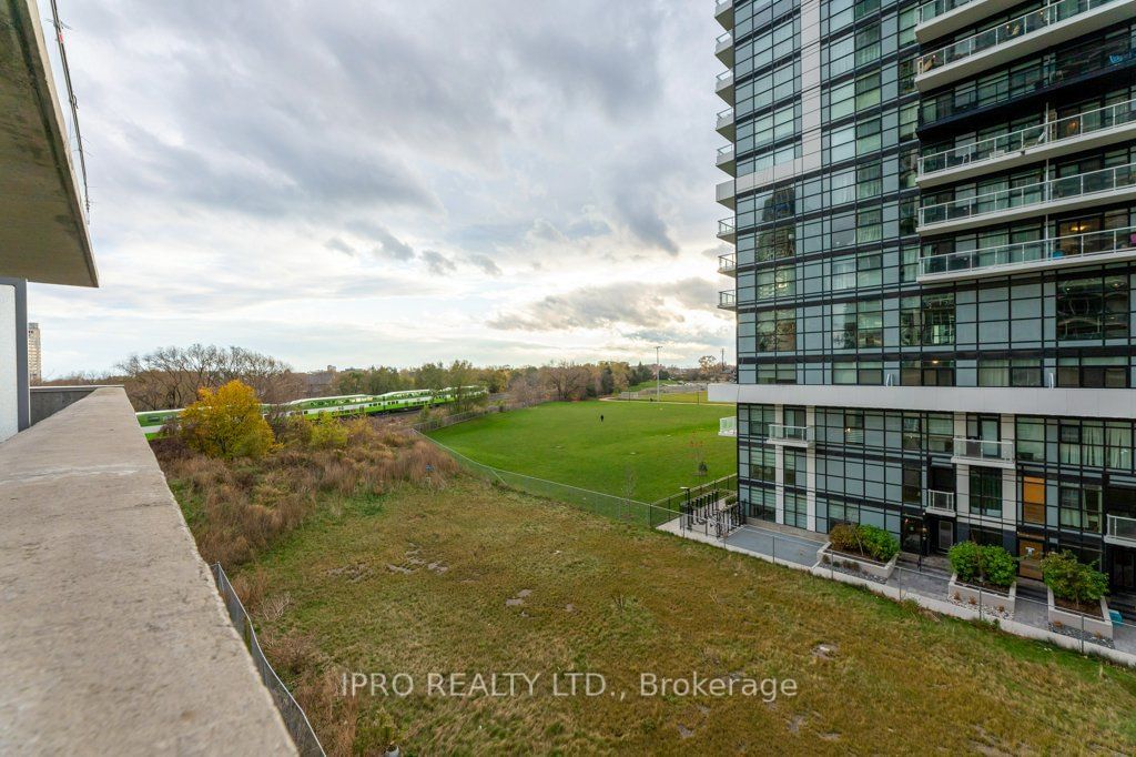 155 Legion Rd N, unit 408 for sale