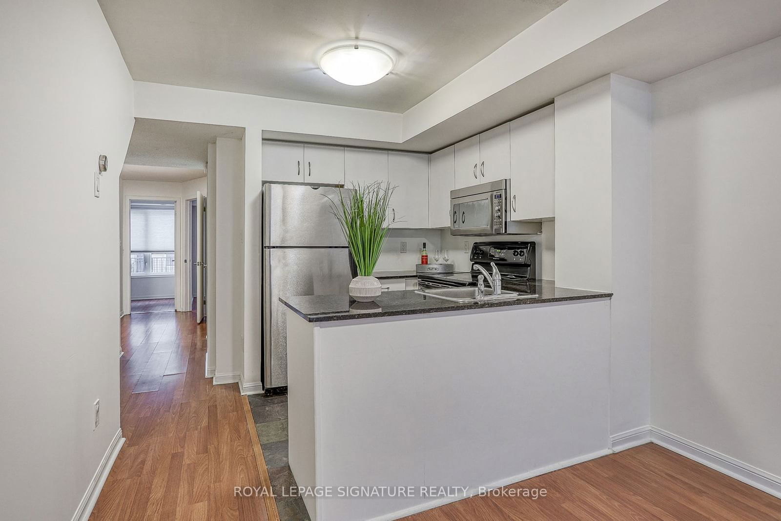 20 Laidlaw St, unit 1102 for sale