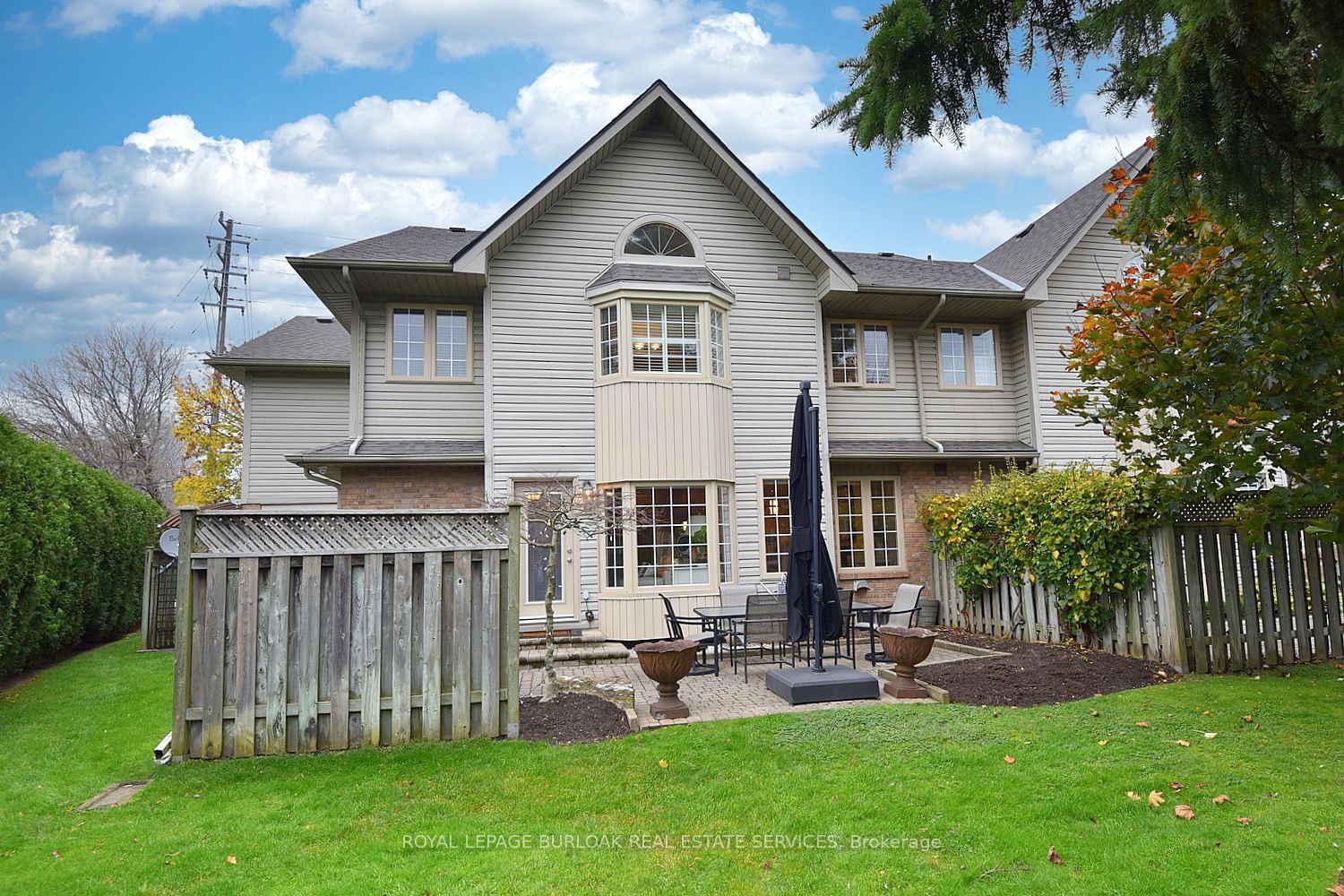 Roseland Townhomes, Burlington, Toronto