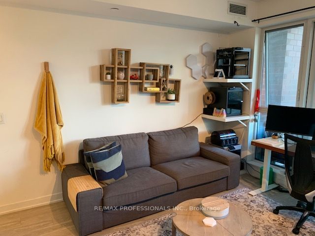 1830 Bloor St W, unit 503 for rent