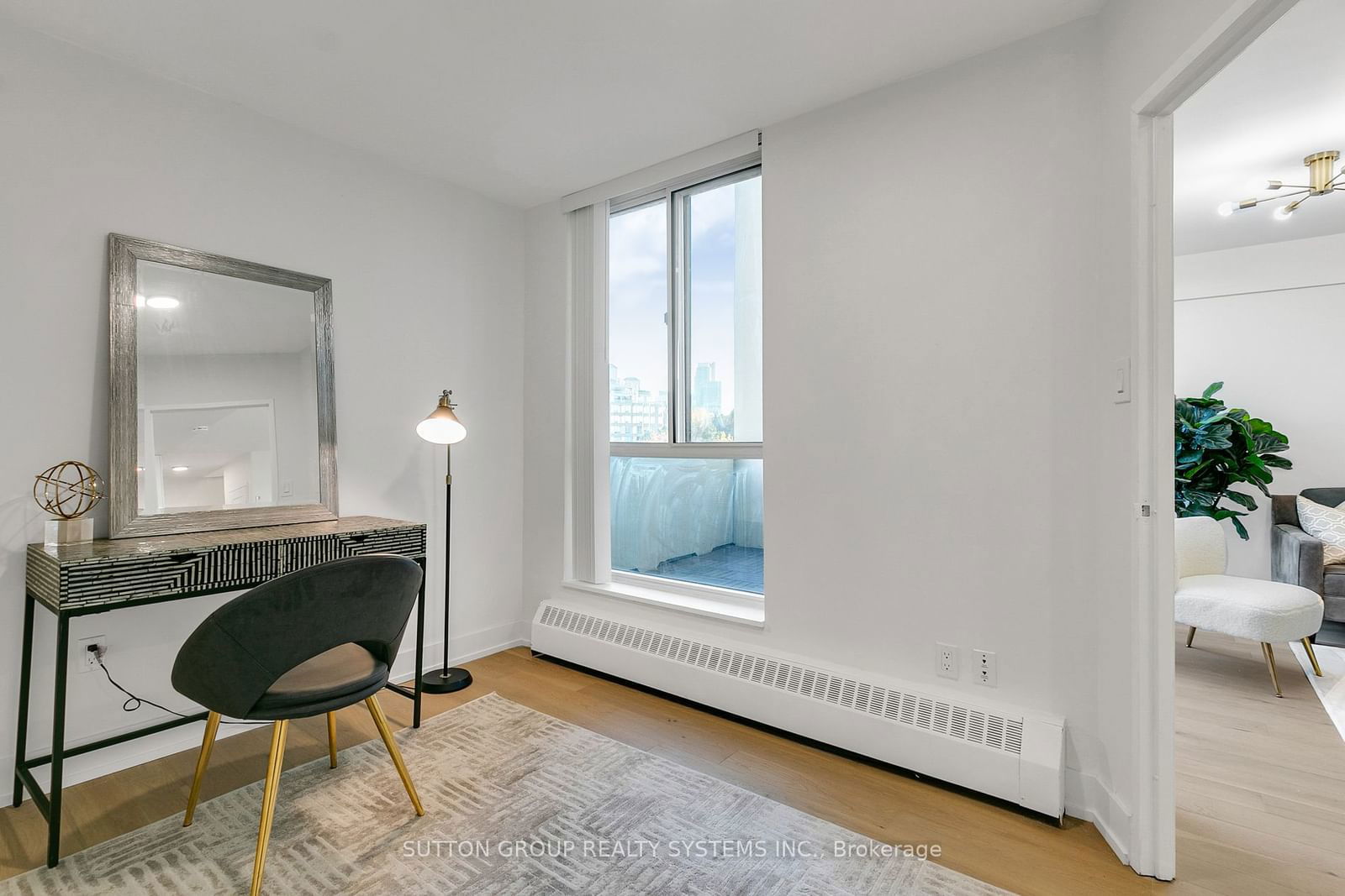 60 Southport St, unit 316 for sale