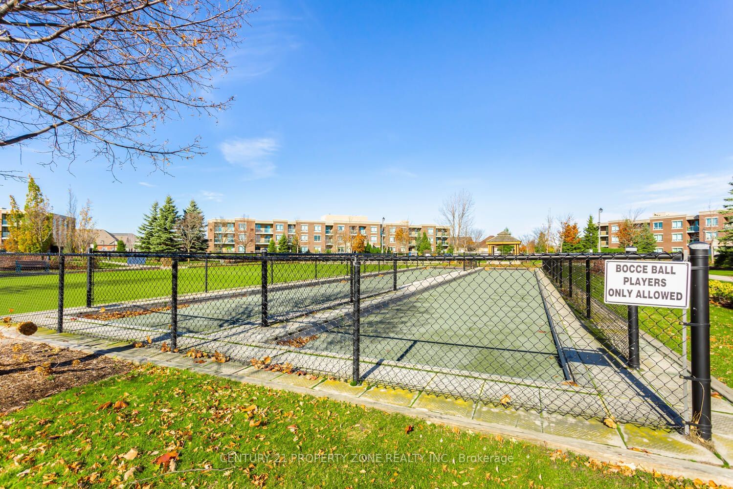 25 Via Rosedale Way, unit 204 for sale