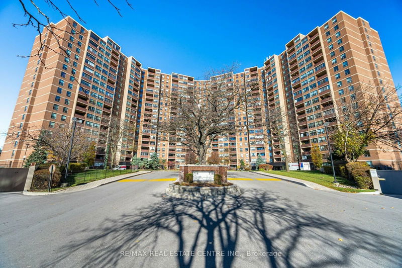 714 The West Mall W, unit 1009 for sale