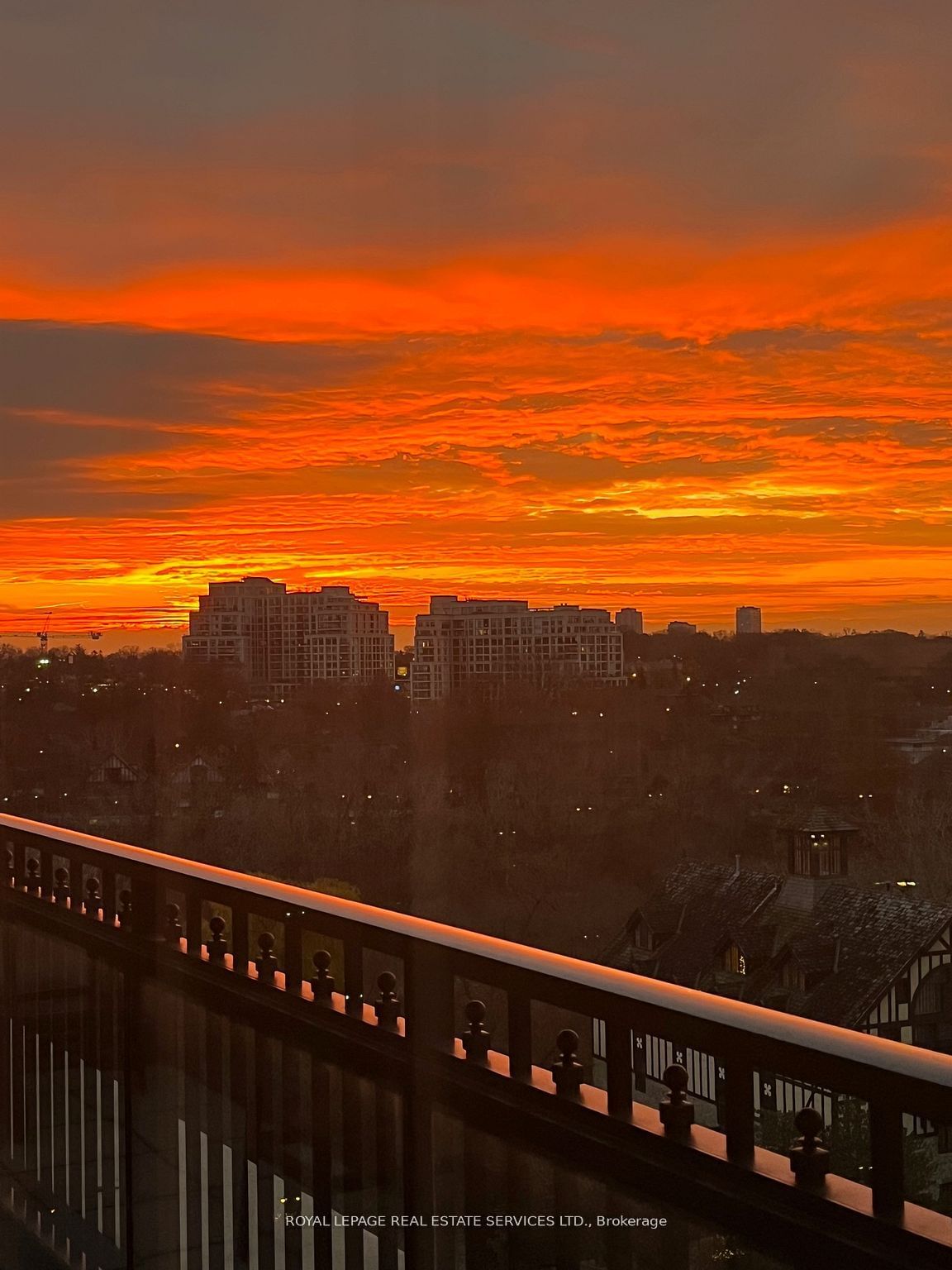 Riverhouse at the Old Mill Condos, Etobicoke, Toronto