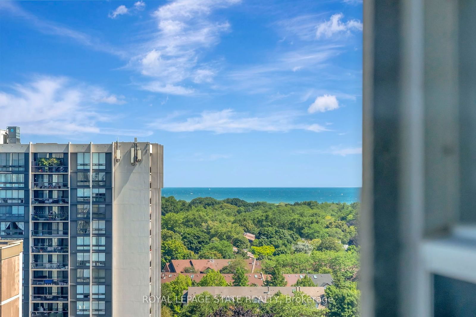 The Lighthouse Condos, Oakville, Toronto