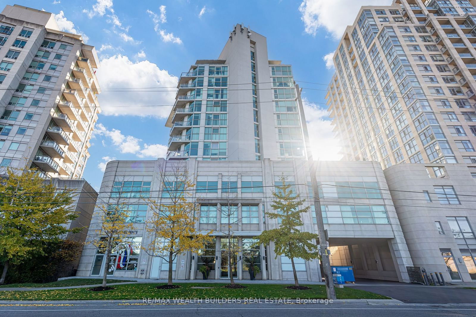 2067 Lake Shore Blvd W, unit 1105 for sale