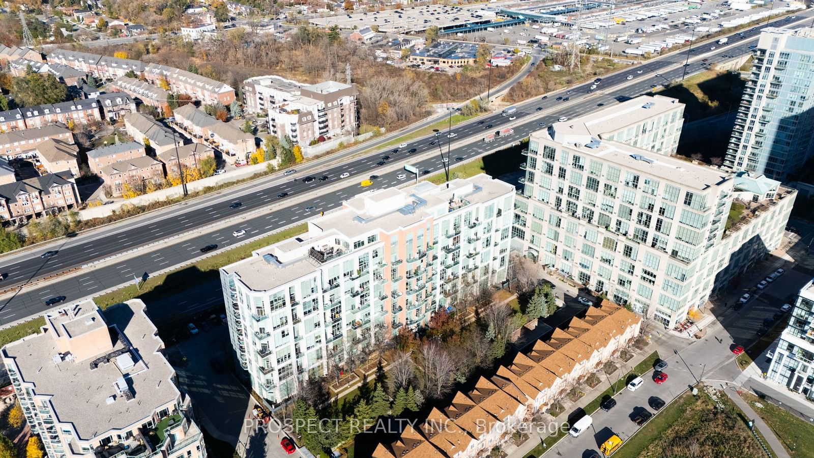 Mystic Pointe - Skylofts II, Etobicoke, Toronto